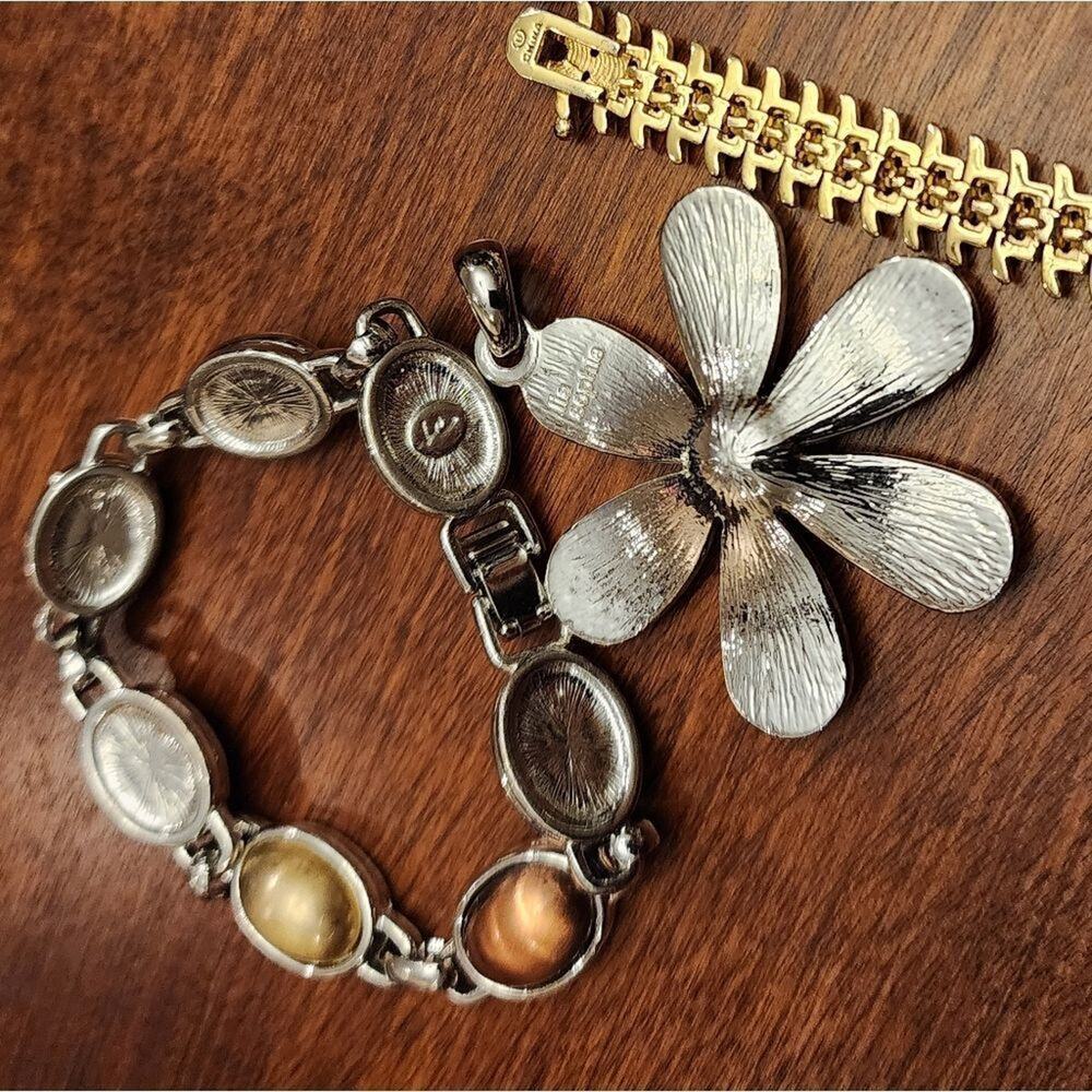 MONET, Lia Sophia, LC Lauren Conrad bracelet‎ and pendant lot - Picture 7 of 9